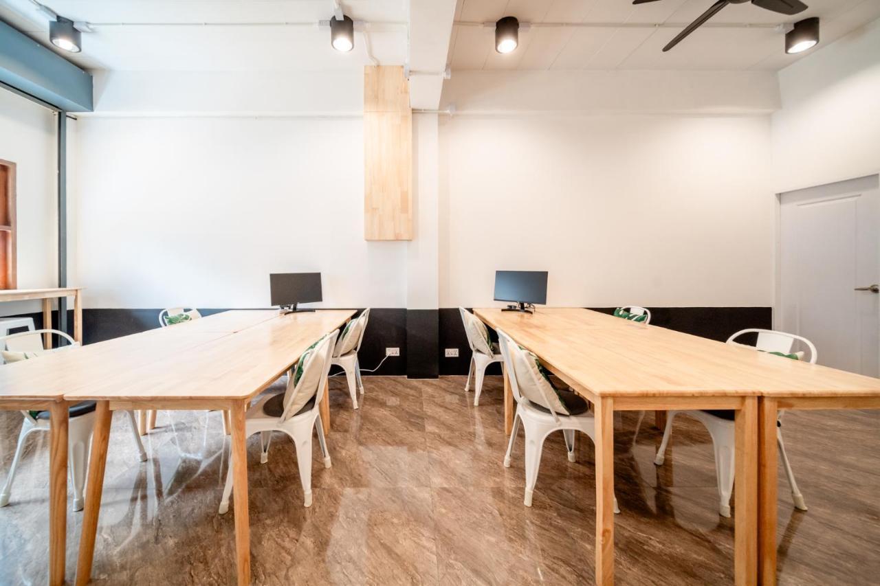 Socialer Coliving & Coworking Space Chiang Mai Exterior photo